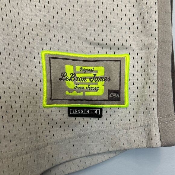 VTGNike Air LeBron James Basketball Team Jersey XL 23 King James NBA Length +4 - Picture 4 of 5